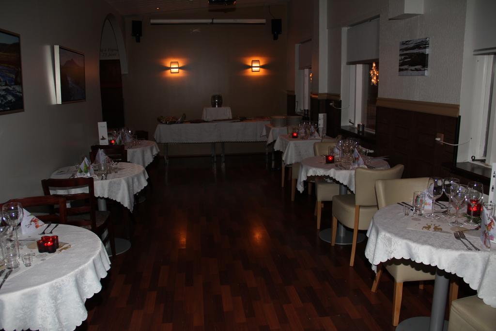 Hotel Tangi Vopnafjorthur Экстерьер фото