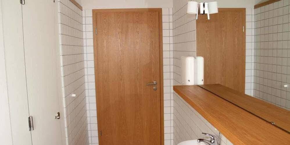 Hotel Tangi Vopnafjorthur Экстерьер фото